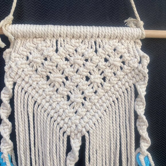 38- (2fer) You Are A Knotty Piece Of Work - Picture 8 of 12